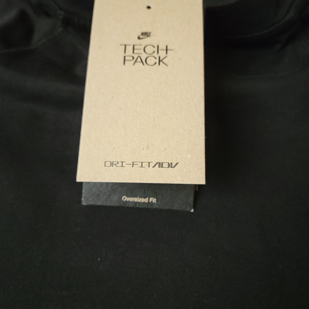 Nike Tech Pack - Picture 5 of 8